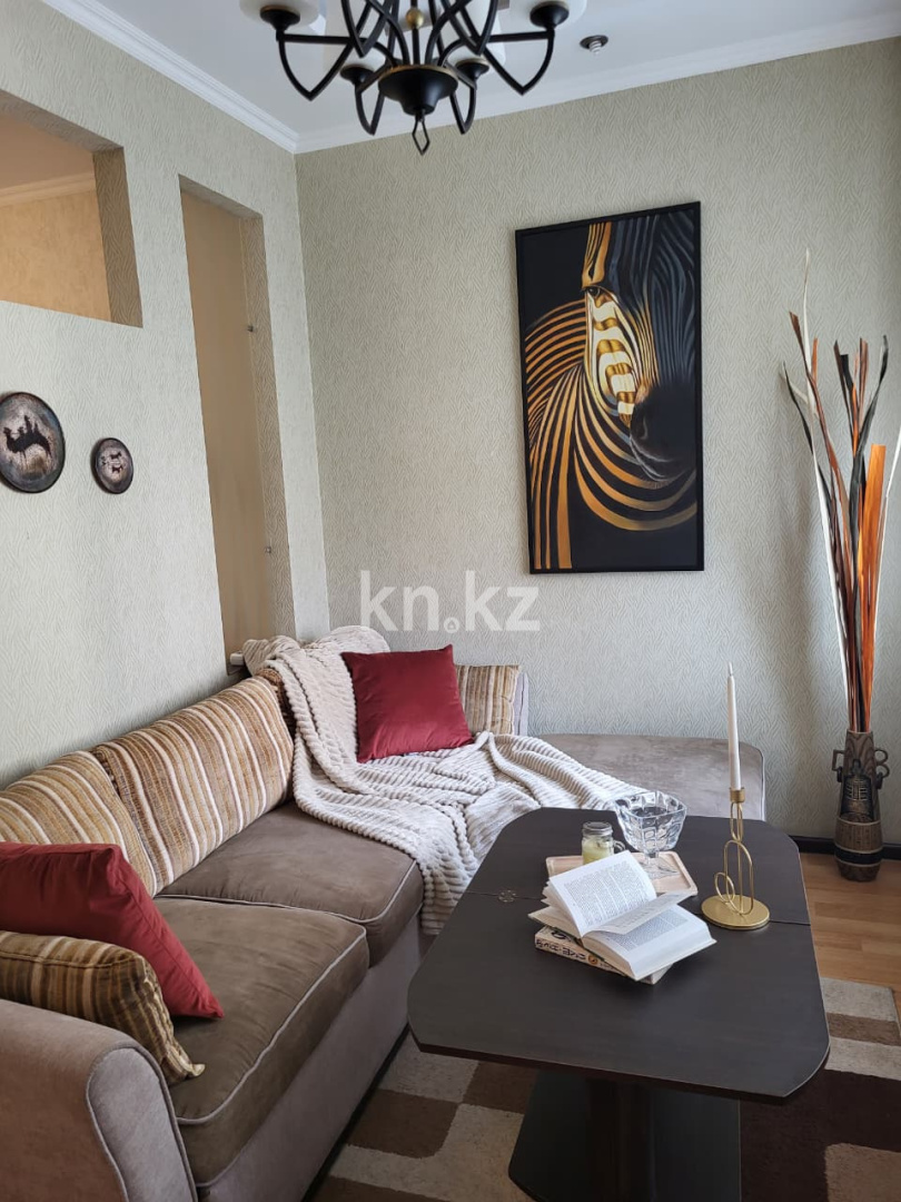 Аренда 2-комнатной квартиры, 50 м², ул. Ходжанова, дом  76 - пр. Аль-Фараби в Алматы - фото 3