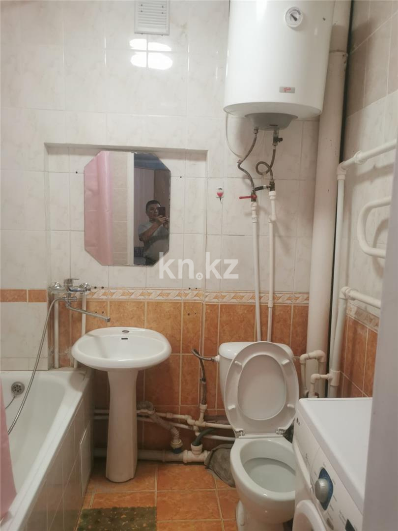 Продажа 1-комнатной квартиры, 33 м² в Караганде - фото 10