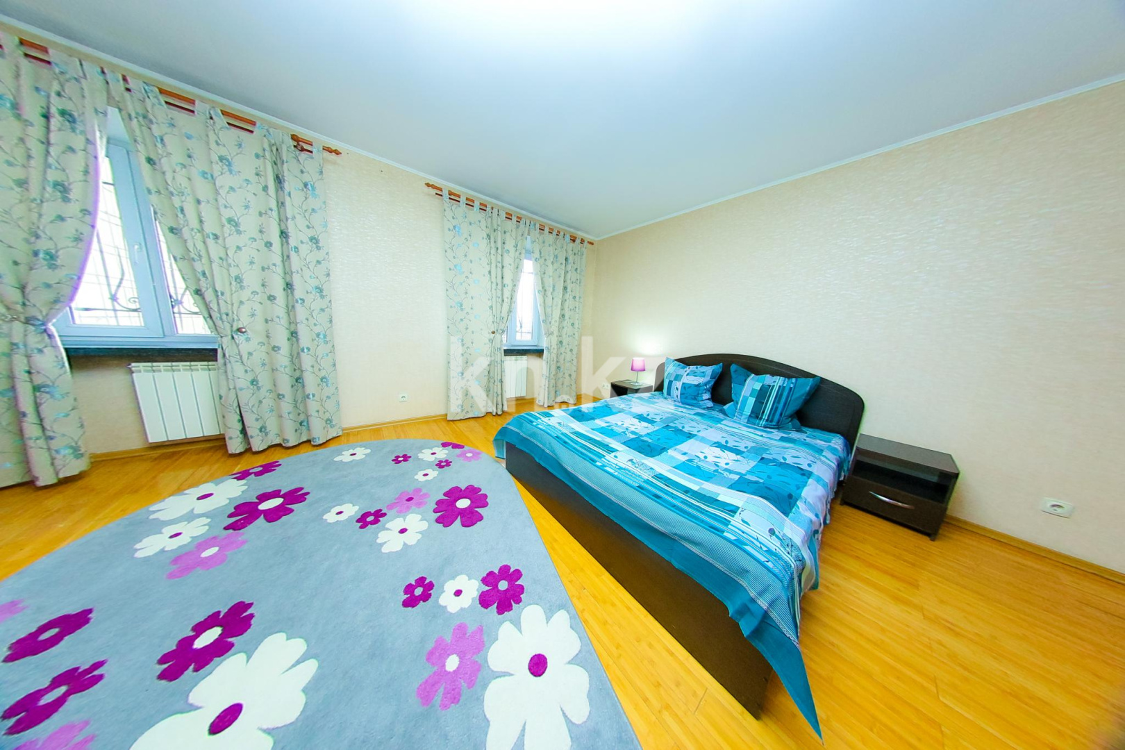 Аренда 2-комнатной квартиры посуточно, 70 м², ул. Крылова, дом  66 в Усть-Каменогорске - фото 11