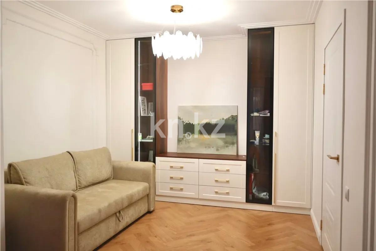 Продажа 1-комнатной квартиры, 33 м², ул. Пушкина, дом  102 в Алматы