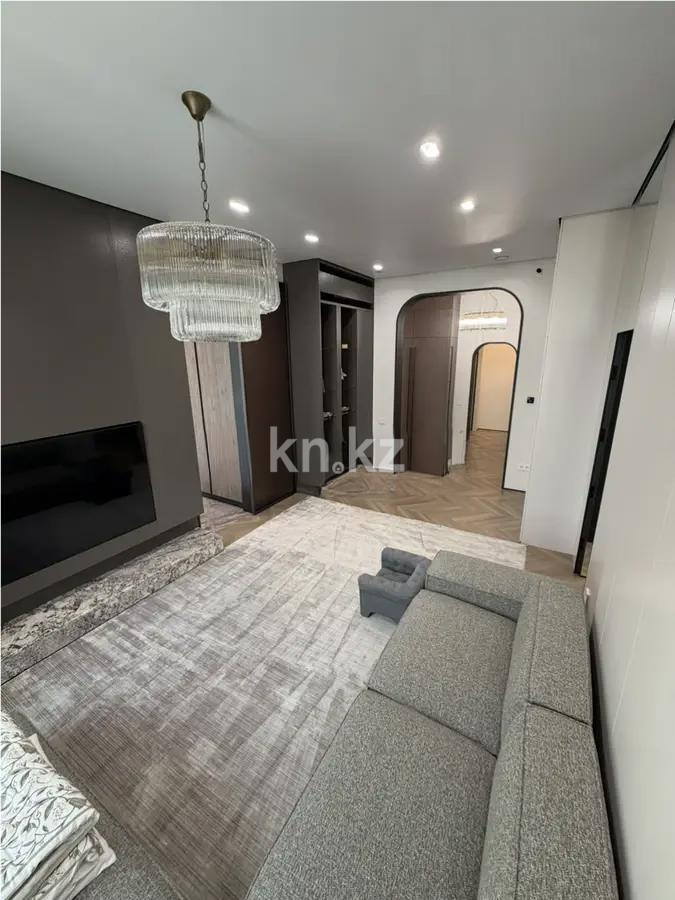 Продажа 4-комнатной квартиры, 137 м² в Алматы