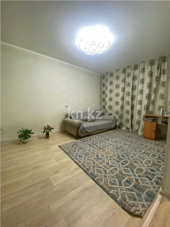 Продажа 1-комнатной квартиры, 33 м², ул. Петрова, дом  2 в Астане