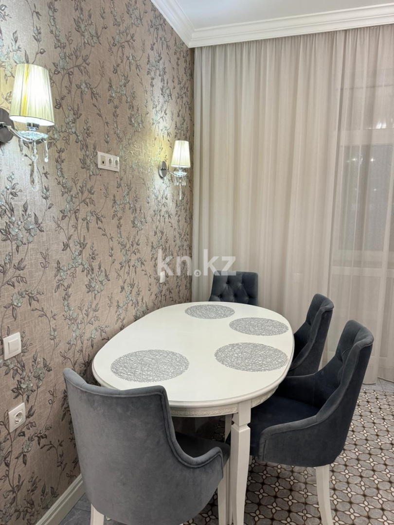 Продажа 4-комнатной квартиры, 133.8 м², ул. Туркестан, дом  28 - ул. Бухар жырау в Астане - фото 20