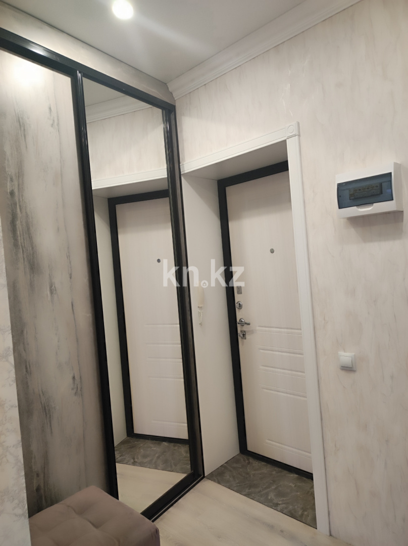 Продажа 4-комнатной квартиры, 77 м² в Караганде