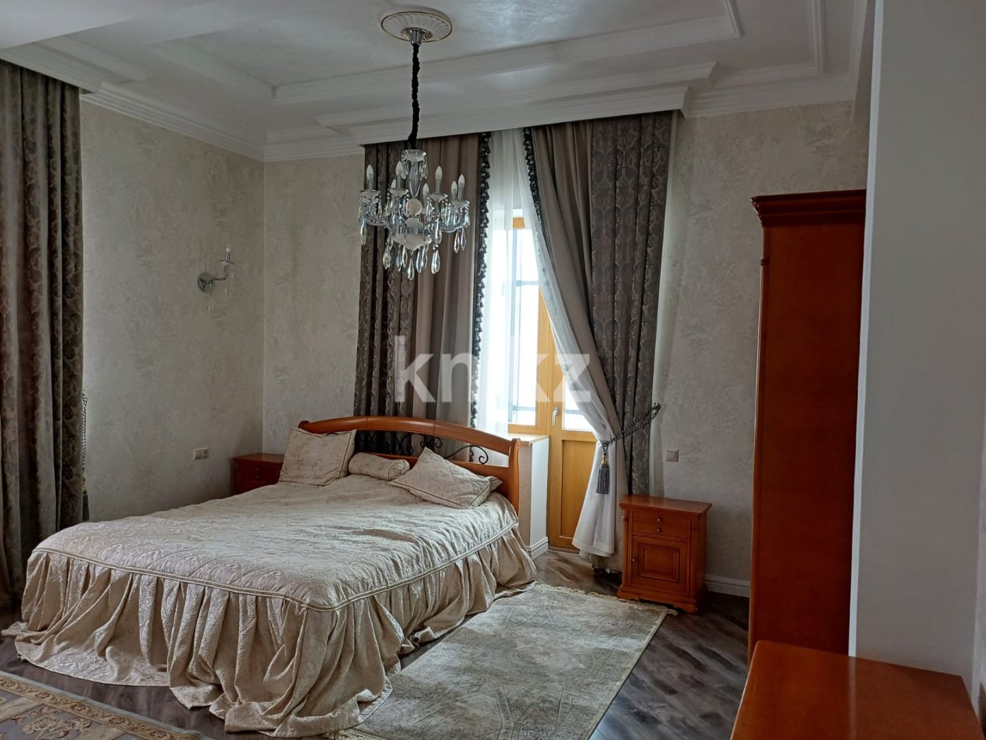 Продажа 5-комнатной квартиры, 270 м², ул. Бокейхана, дом  14 в Астане