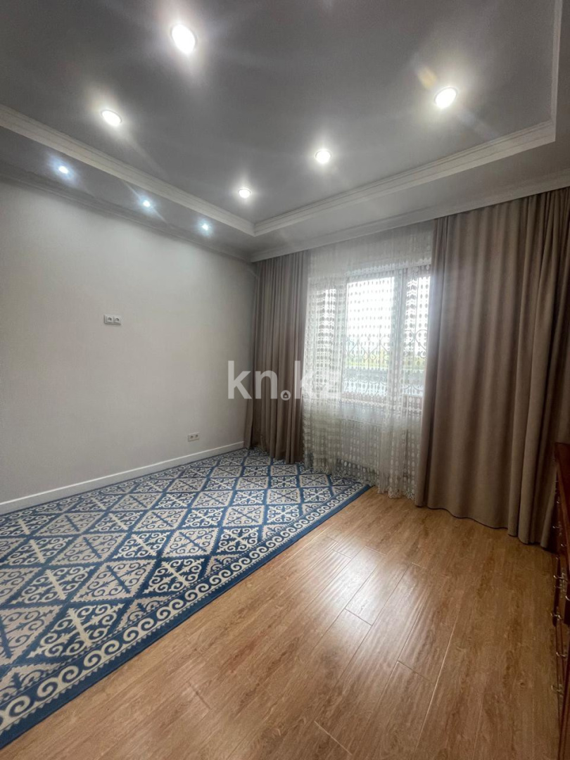 Продажа 4-комнатной квартиры, 140 м², пр. Момышулы в Астане - фото 13