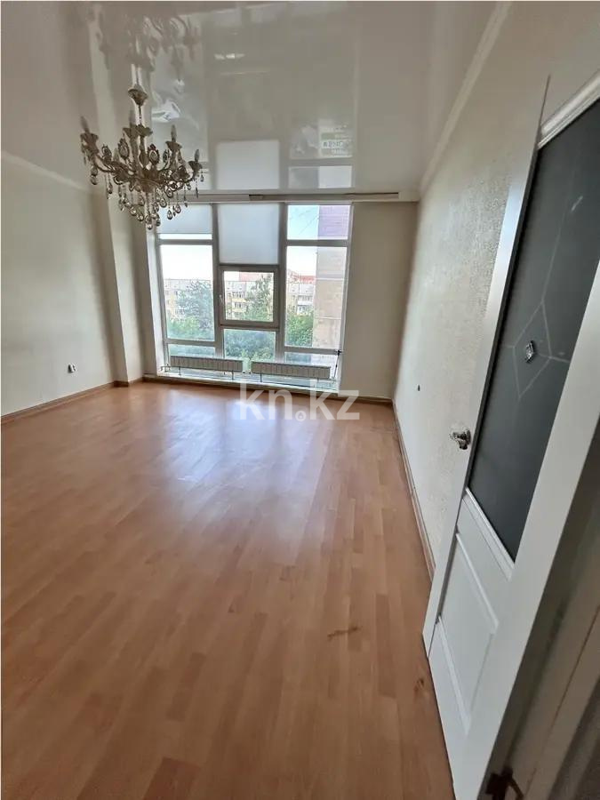 Продажа 2-комнатной квартиры, 60 м², мкр-н Степной-2, дом  2/4 в Караганде