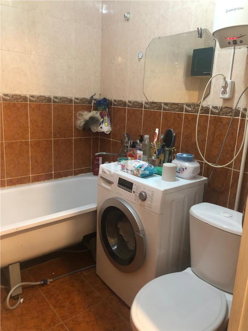 Продажа 2-комнатной квартиры, 46 м², мкр-н 12, дом  22 в Караганде - фото 7