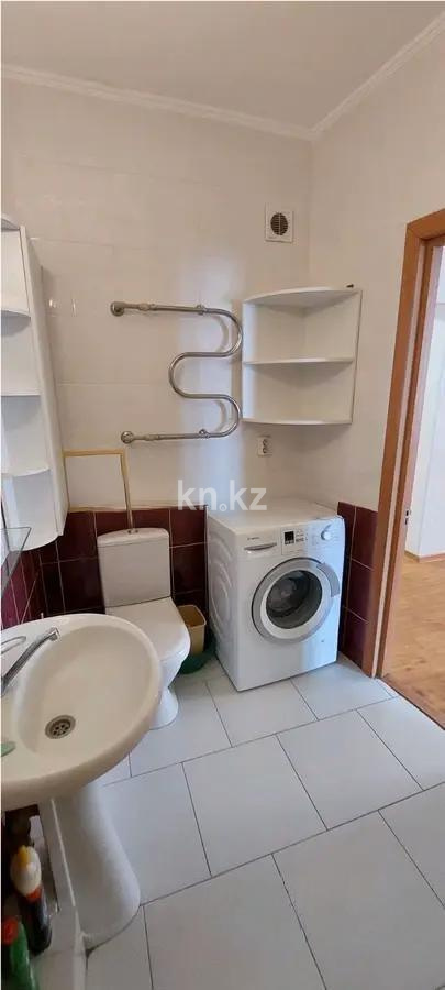 Продажа 2-комнатной квартиры, 64.2 м² в Алматы - фото 4