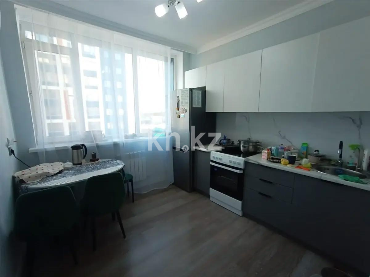 Продажа 2-комнатной квартиры, 52 м², ул. Нажимеденова, дом  62 в Астане - фото 3