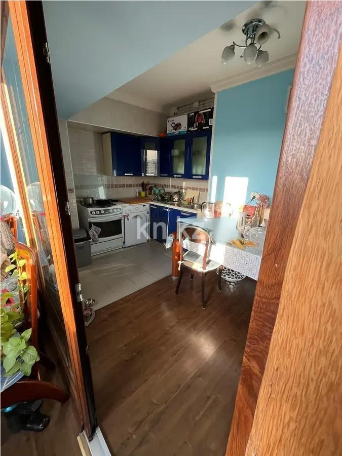 Продажа 4-комнатной квартиры, 82.2 м², пр. Достык, дом  44 в Алматы - фото 2