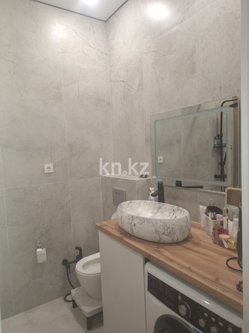 Продажа 2-комнатной квартиры, 64.6 м² в Астане - фото 8