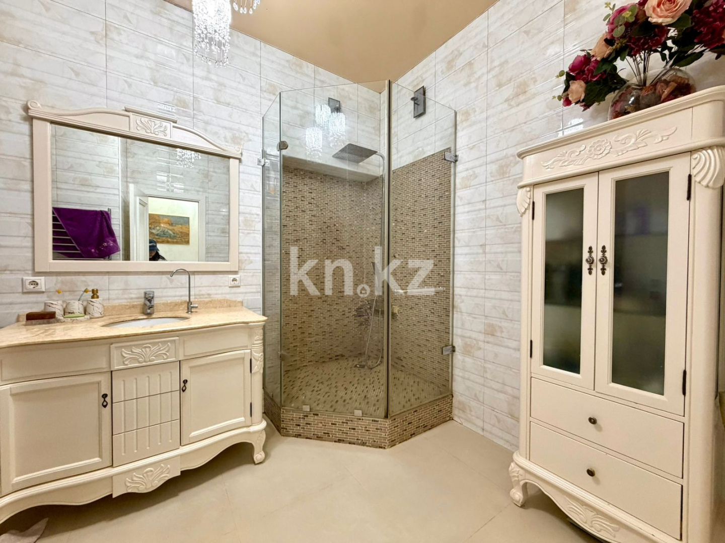 Продажа 4-комнатной квартиры, 138.6 м² в Алматы - фото 18