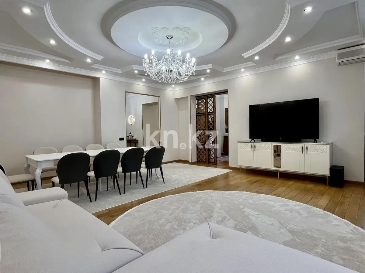 Продажа 4-комнатной квартиры, 135 м² в Астане