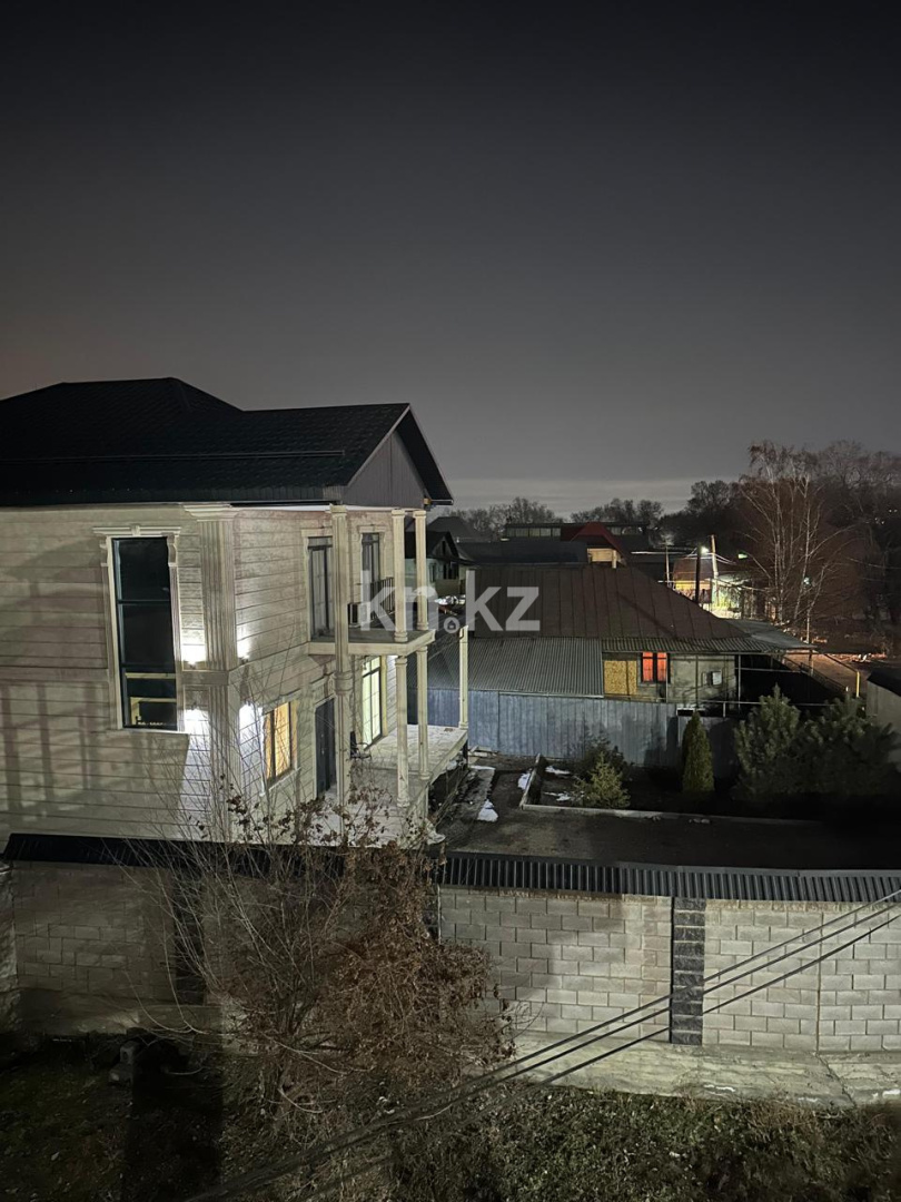 Продажа 7-комнатного дома, 220 м² в Алматы - фото 10