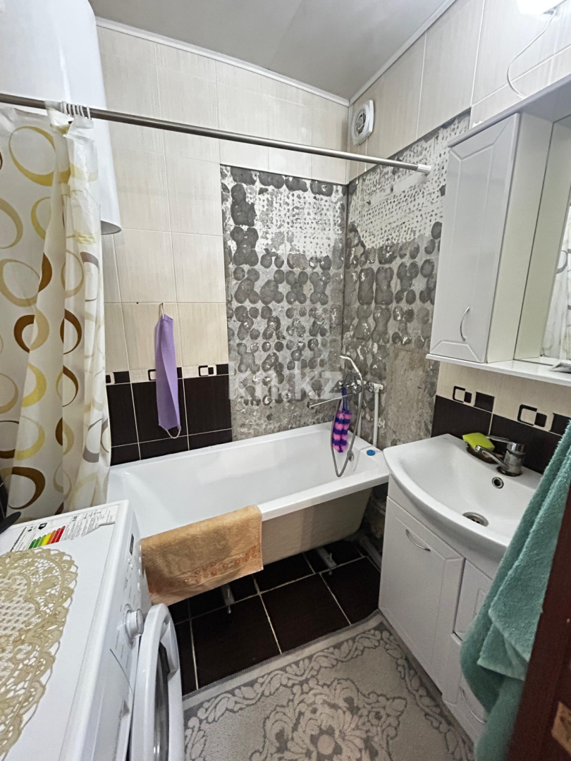 Продажа 2-комнатной квартиры, 57 м², мкр. Гульдер-1, дом  2 в Караганде - фото 7