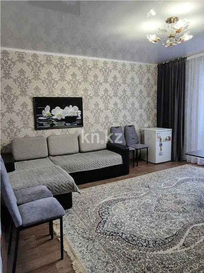 Продажа 3-комнатной квартиры, 80 м² в Шахтинске