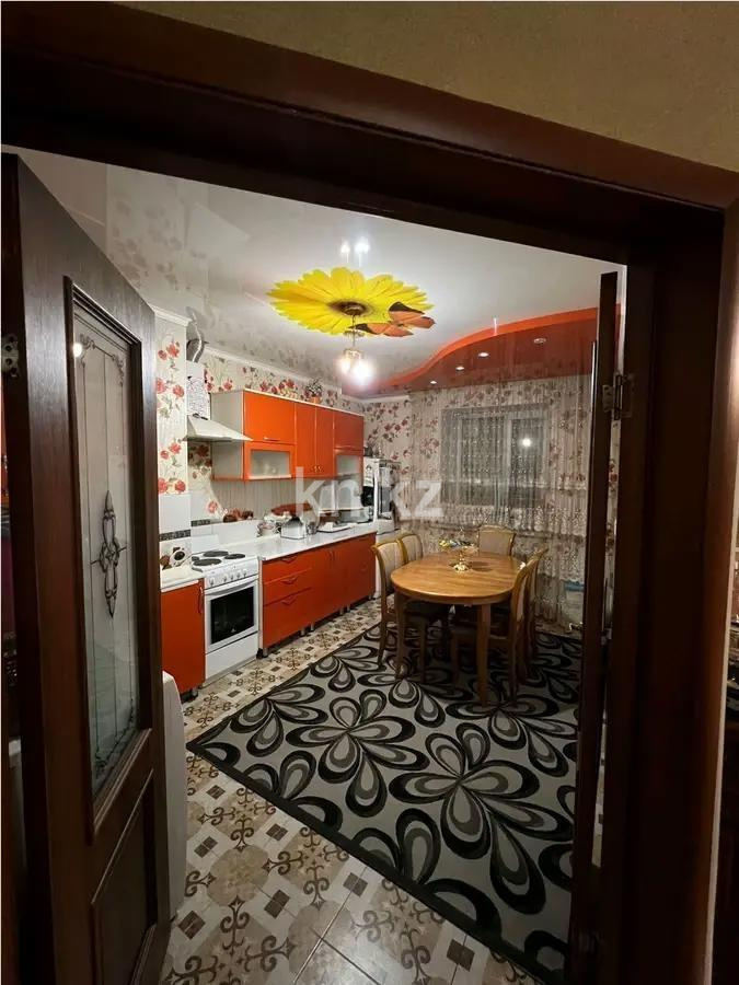 Продажа 4-комнатной квартиры, 100 м², ул. Байсеитовой, дом  122 в Астане - фото 5