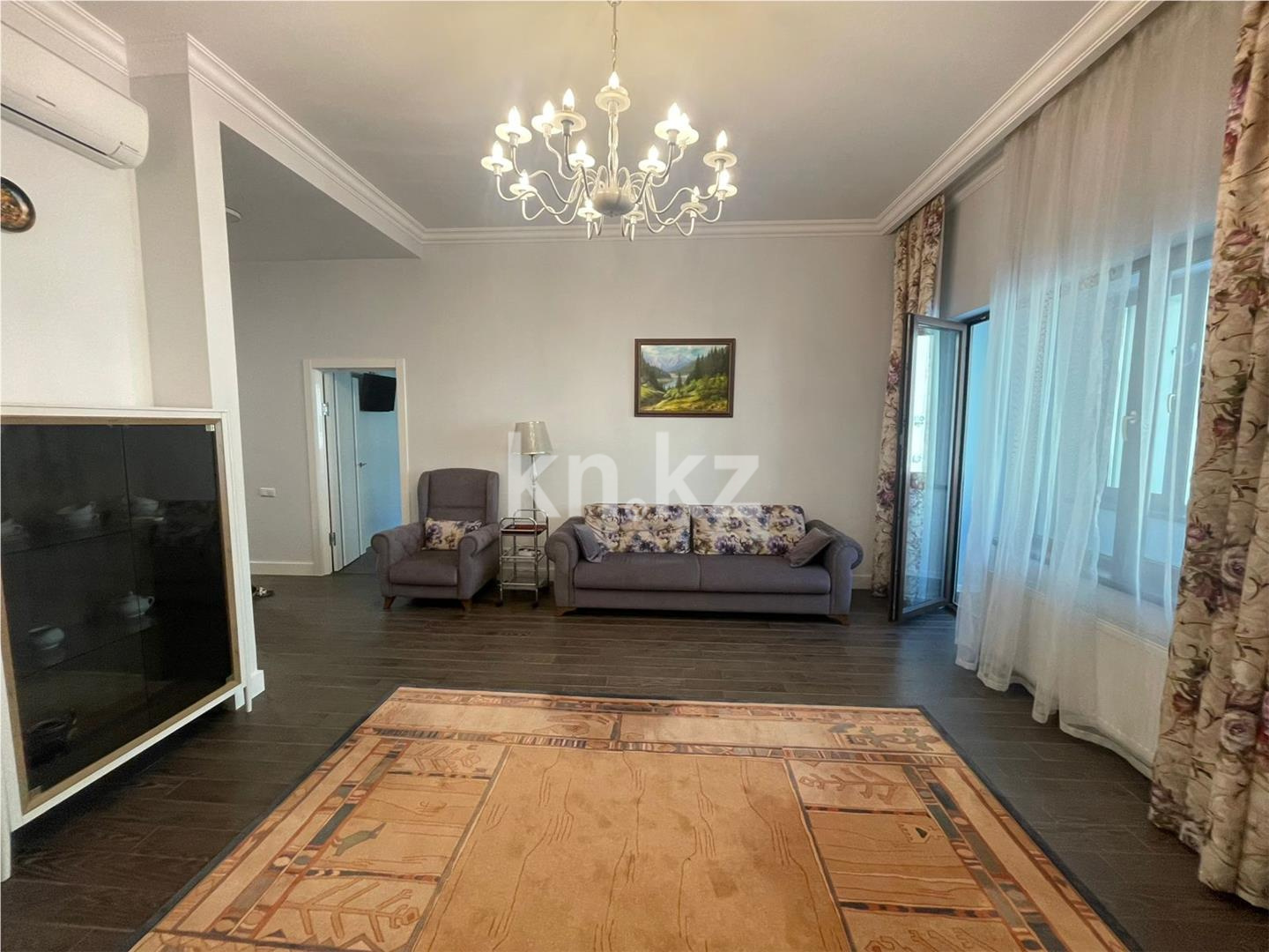 Продажа 4-комнатной квартиры, 143.2 м² в Астане