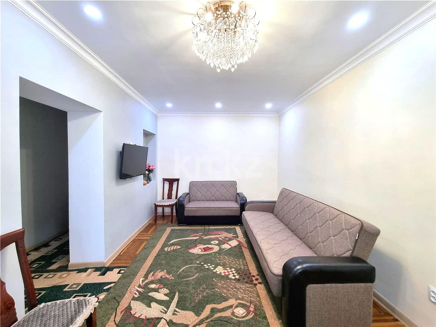 Продажа 4-комнатного дома, 100 м², ул. Утренний проезд в Караганде