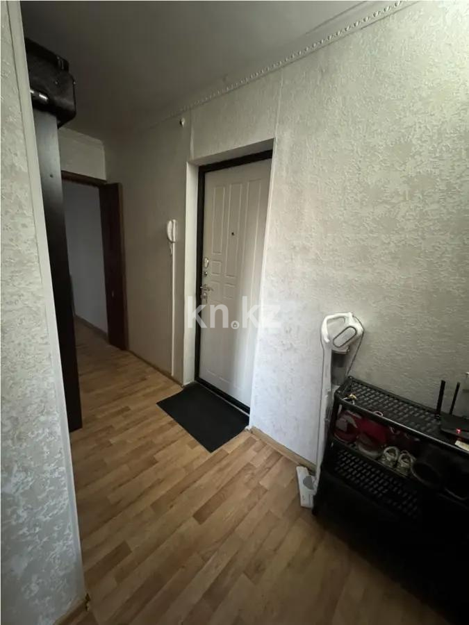 Продажа 2-комнатной квартиры, 42 м², мкр-н 11а, дом  10 в Караганде - фото 6