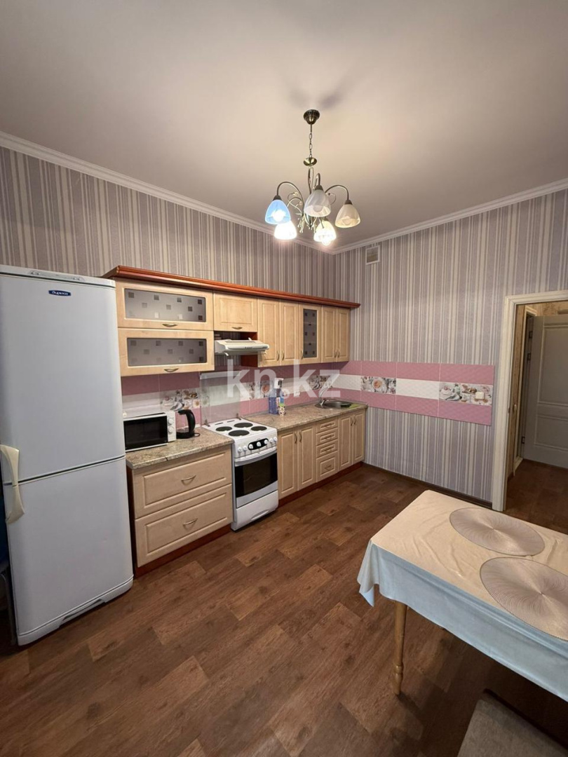 Аренда 1-комнатной квартиры, 46 м² в Астане
