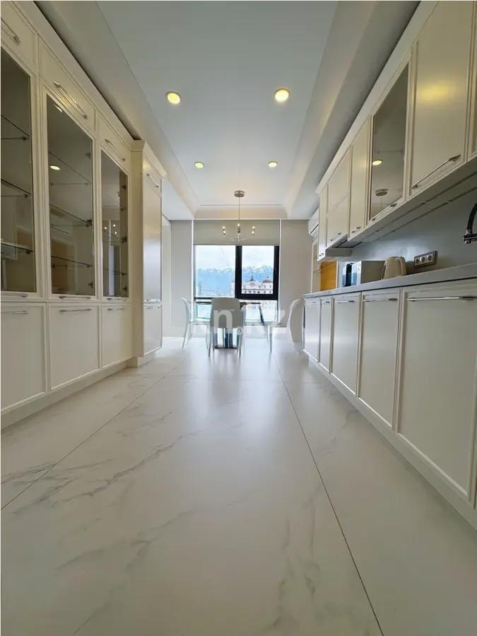 Продажа 3-комнатной квартиры, 160 м², ул. Маркова, дом  61/1 в Алматы - фото 4