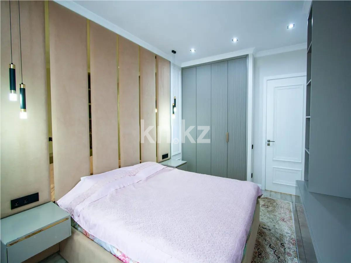 Продажа 2-комнатной квартиры, 65 м², ул. Сатпаева, дом  133/2 в Алматы