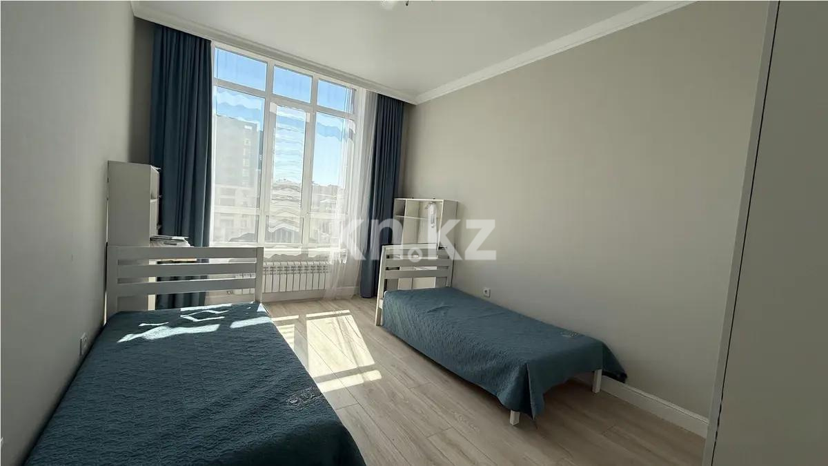 Продажа 4-комнатной квартиры, 135.2 м² в Астане - фото 4