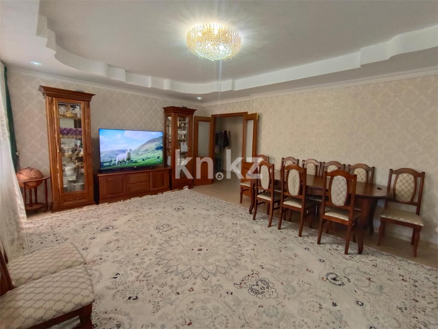 Продажа 4-комнатной квартиры, 136.4 м², ул. Габдуллина в Астане