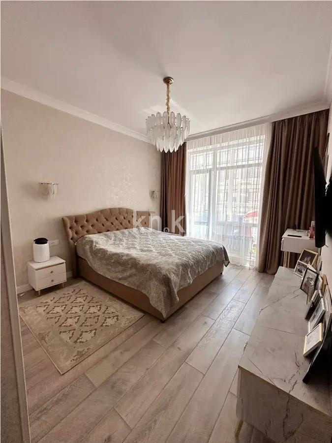 Продажа 5-комнатной квартиры, 160 м², ул. Муканова, дом  41/24 в Караганде - фото 3