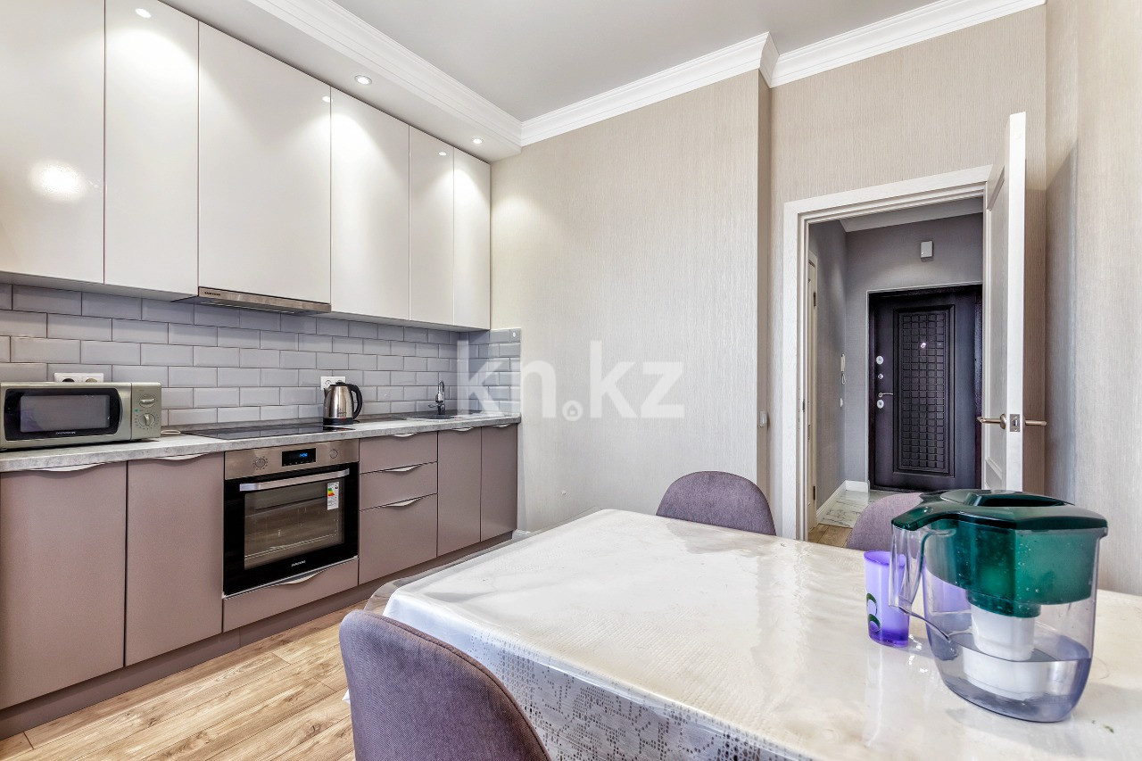 Аренда 1-комнатной квартиры посуточно, 50 м², пр. Кабанбай батыра, дом  29 - ул. Сыганак в Астане - фото 6