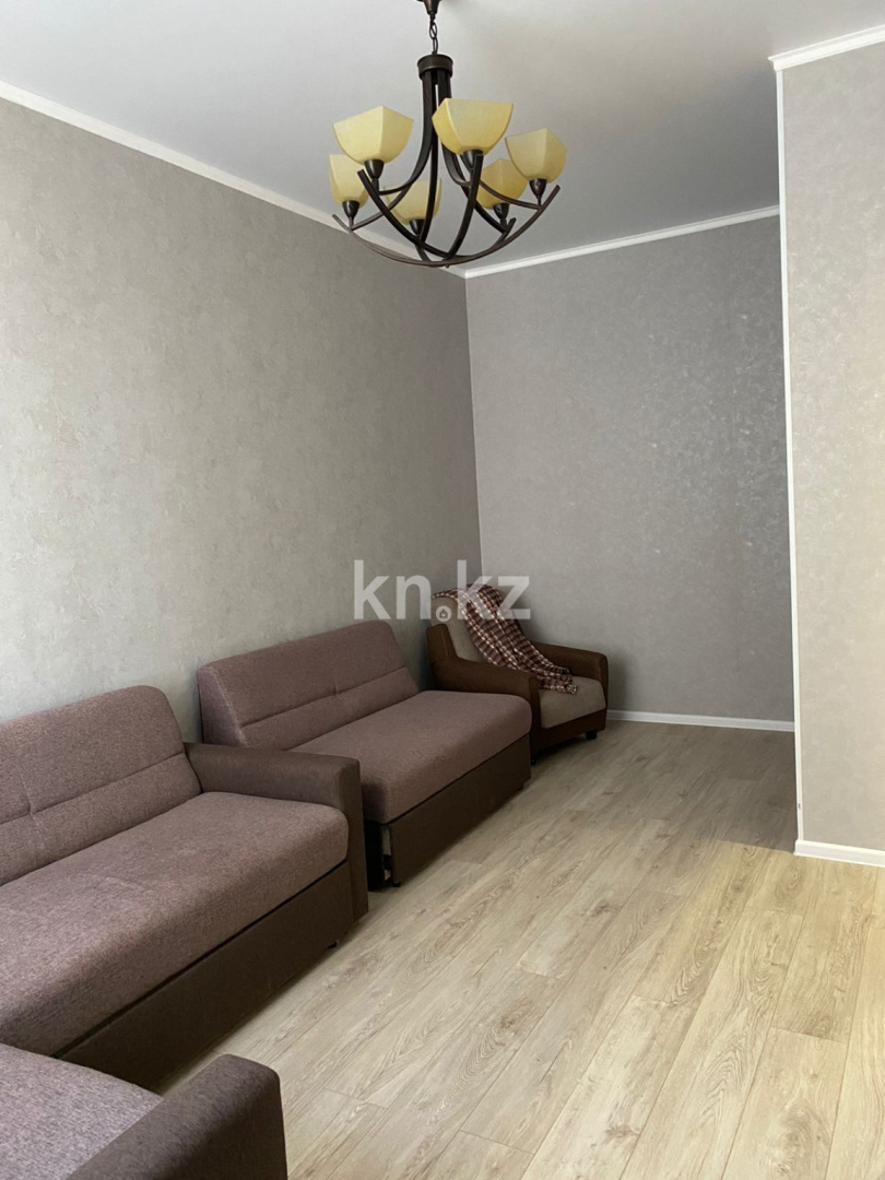 Аренда 4-комнатной квартиры, 111 м², пр. Сарыарка, дом  1 в Астане - фото 3