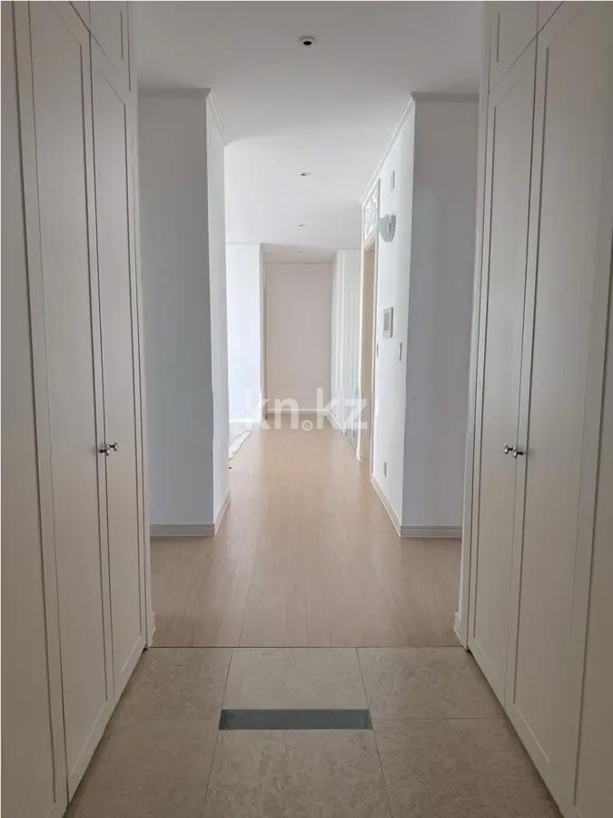 Продажа 4-комнатной квартиры, 122 м² в Астане - фото 8