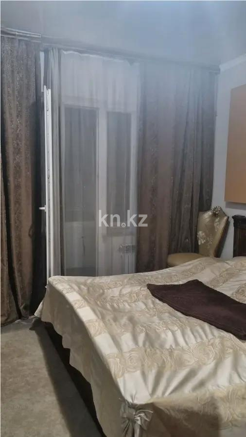 Продажа 2-комнатной квартиры, 54.4 м², мкр-н Аксай-3а, дом  80 в Алматы - фото 2