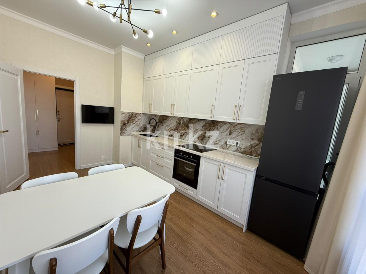 Продажа 2-комнатной квартиры, 63 м² в Астане