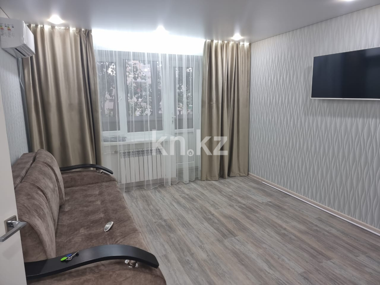 Аренда 2-комнатной квартиры посуточно, 60 м², пр. Назарбаева, дом  203 в Уральске - фото 3