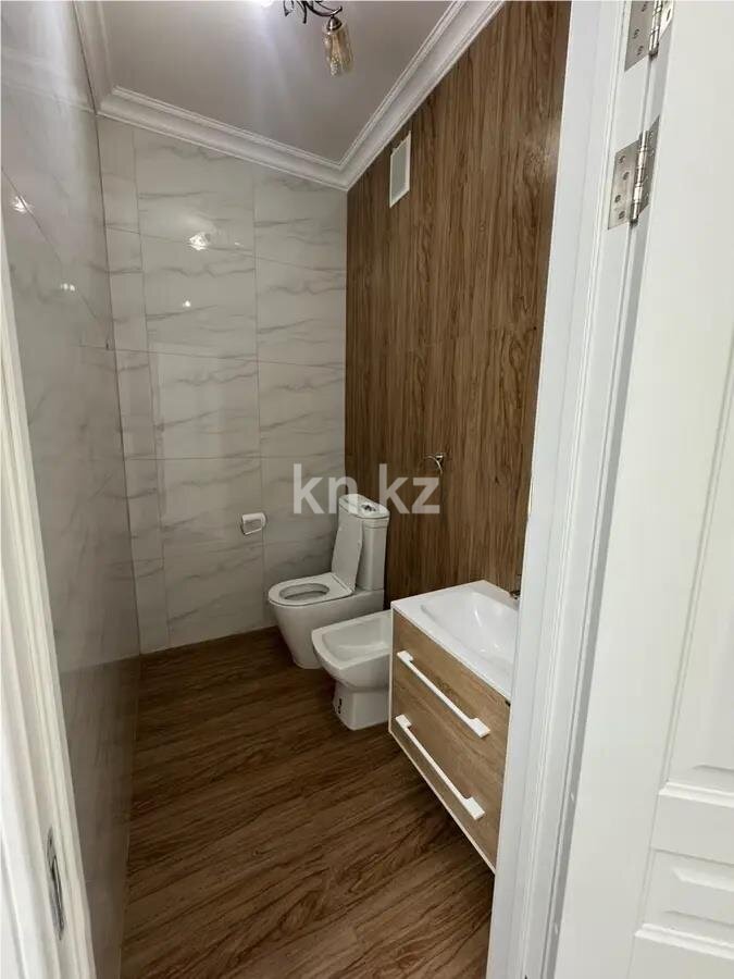Продажа 3-комнатной квартиры, 104 м² в Астане - фото 8