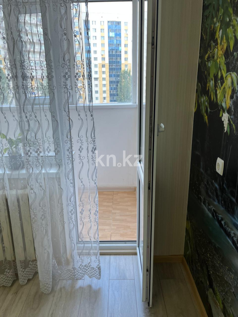 Продажа 4-комнатной квартиры, 105 м², ул. Сауран, дом  3/1 - район Абу Даби плазы в Астане - фото 11