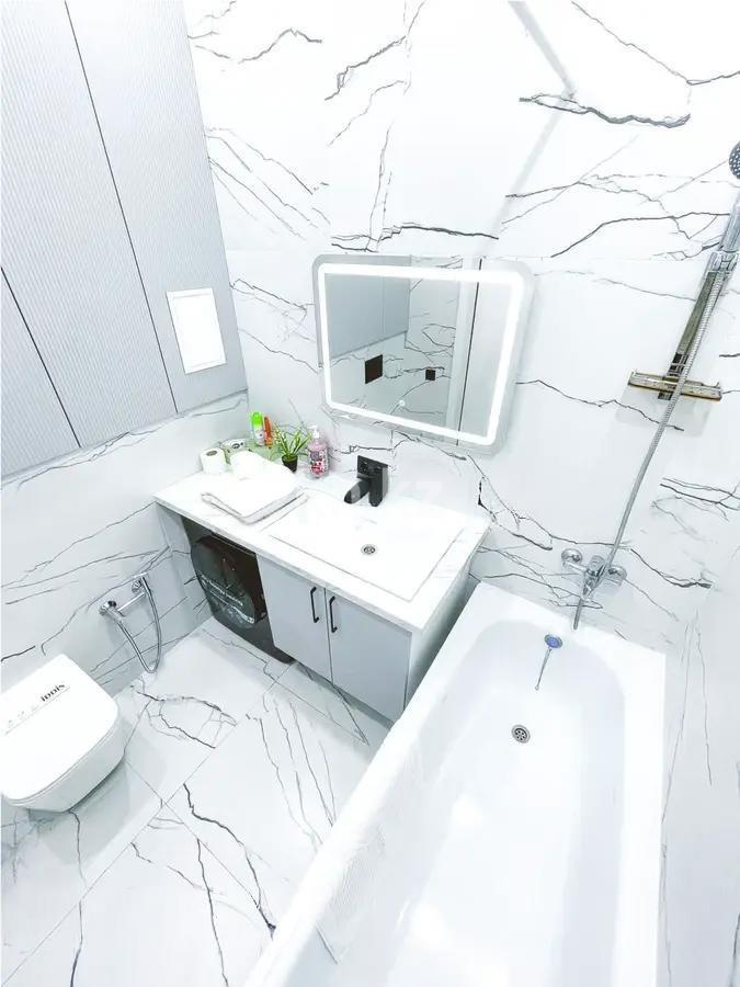 Продажа 2-комнатной квартиры, 38 м², ул. Омарова, дом  21/1 в Астане - фото 2