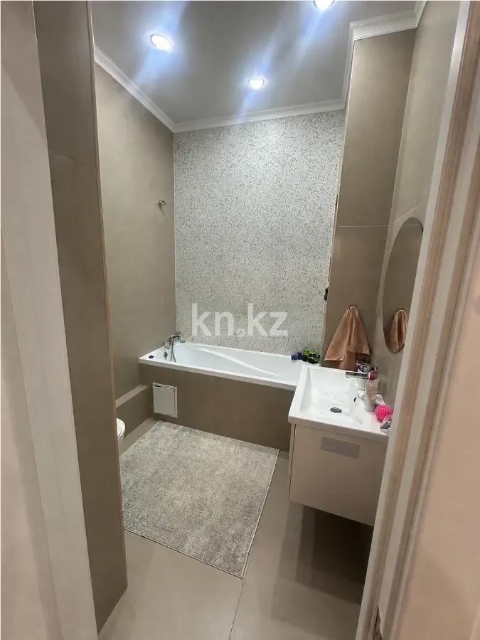 Продажа 2-комнатной квартиры, 66.9 м² в Астане - фото 3