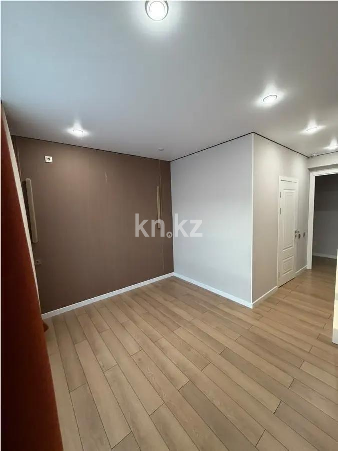 Продажа 4-комнатной квартиры, 106.23 м² в Алматы - фото 2