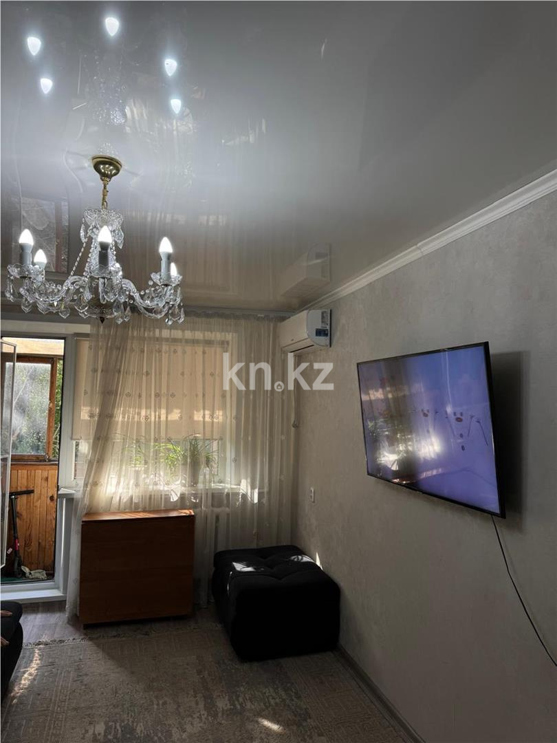 Продажа 3-комнатной квартиры, 62 м², 22 мкр. в Караганде - фото 3