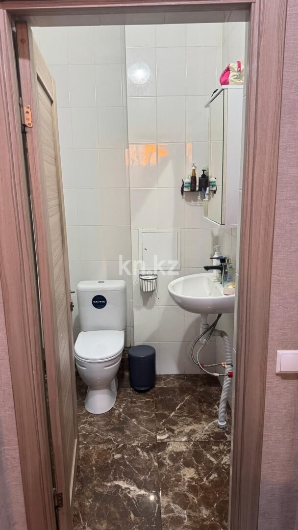 Продажа 2-комнатной квартиры, 53.3 м² в Актобе - фото 2
