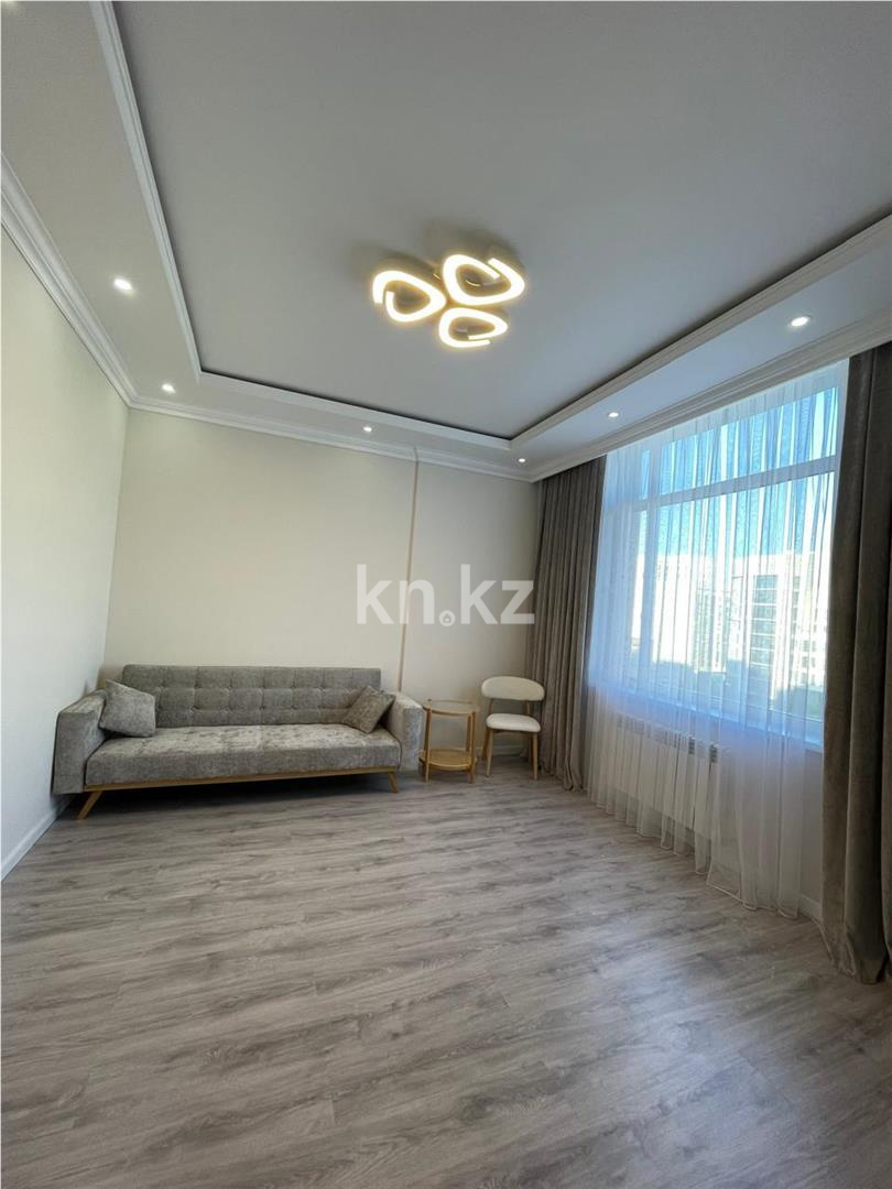 Продажа 1-комнатной квартиры, 42 м², пр. Мангилик Ел в Астане - фото 3