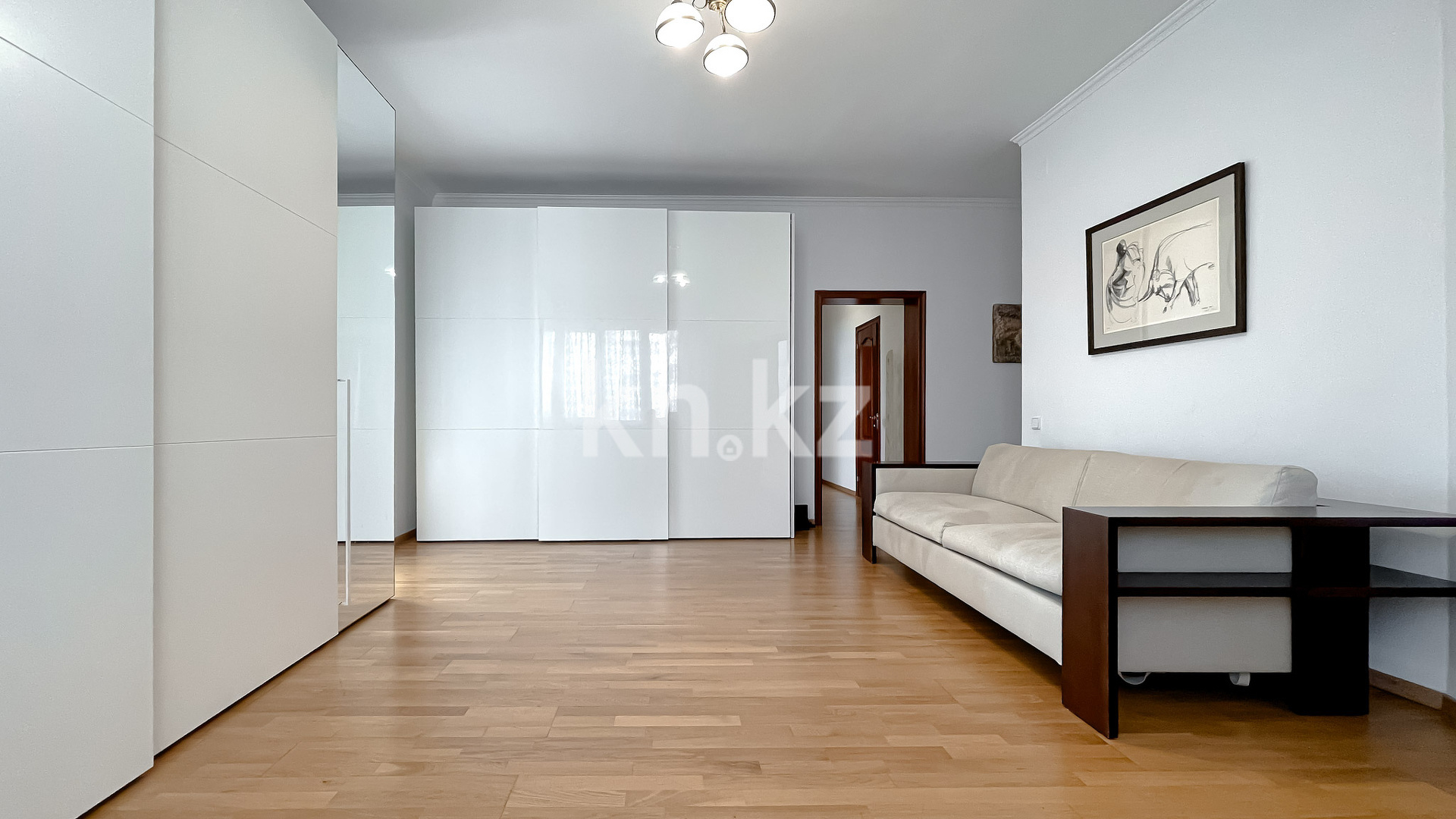 Продажа 5-комнатной квартиры, 195 м² в Алматы - фото 22