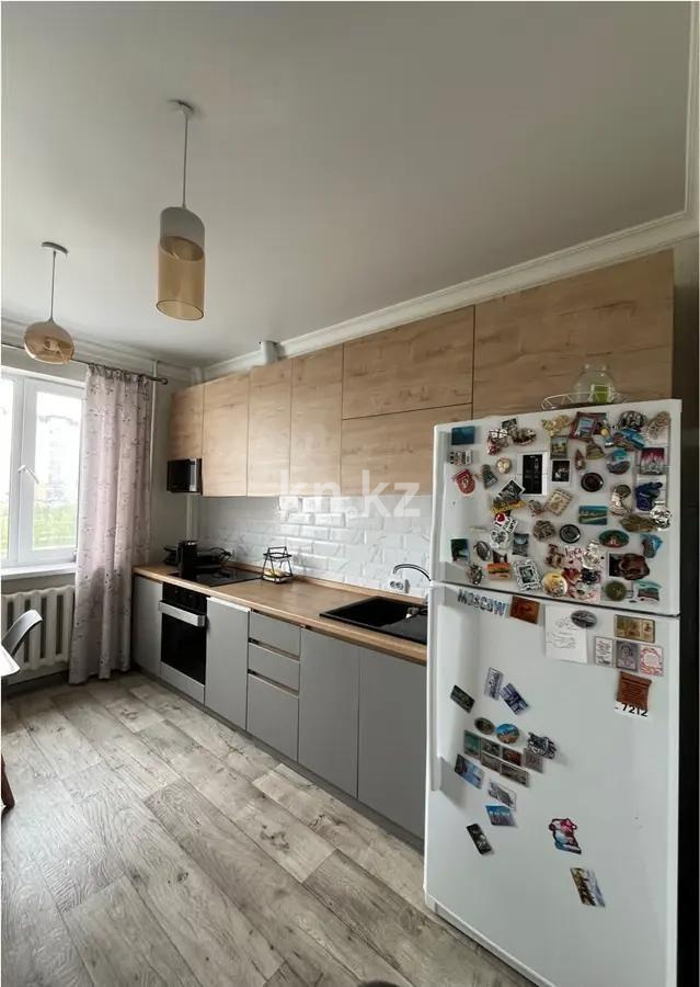 Продажа 2-комнатной квартиры, 60 м², ул. Сарыарка, дом  31 в Караганде - фото 3