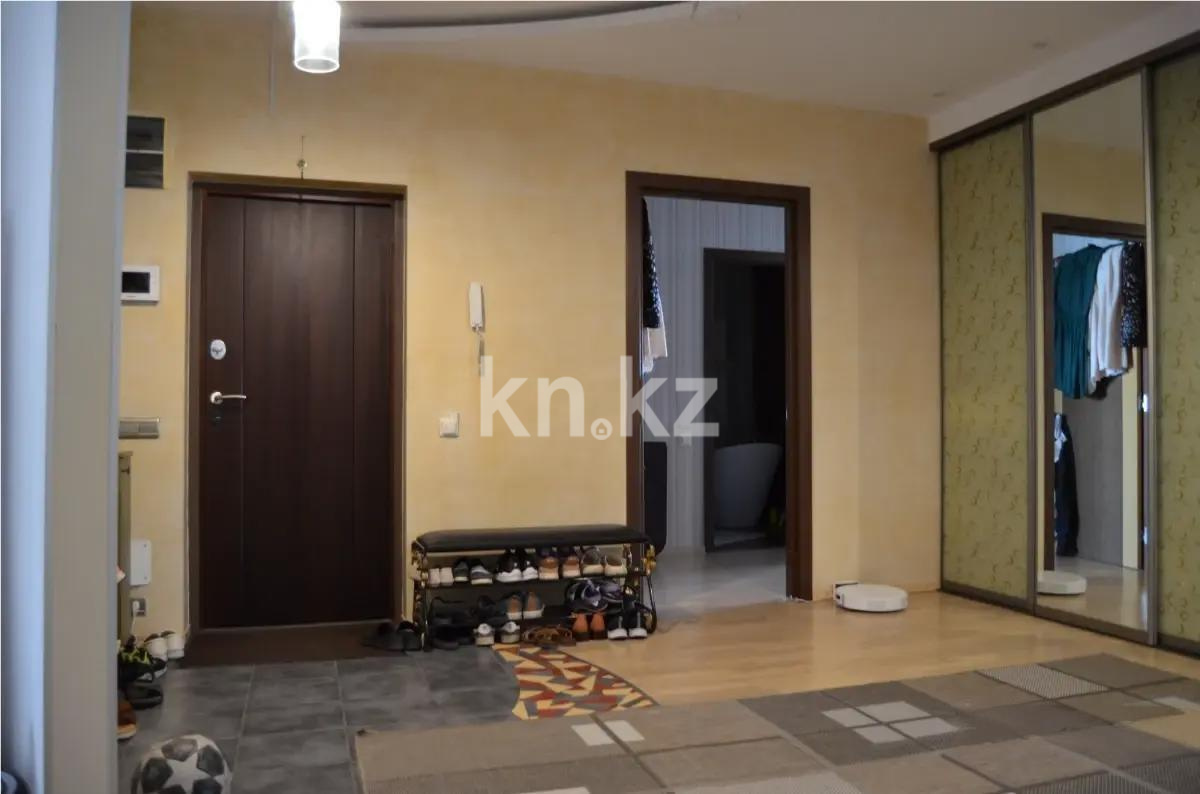 Продажа 4-комнатной квартиры, 160 м², ул. Жазылбека, дом  20 в Алматы - фото 4