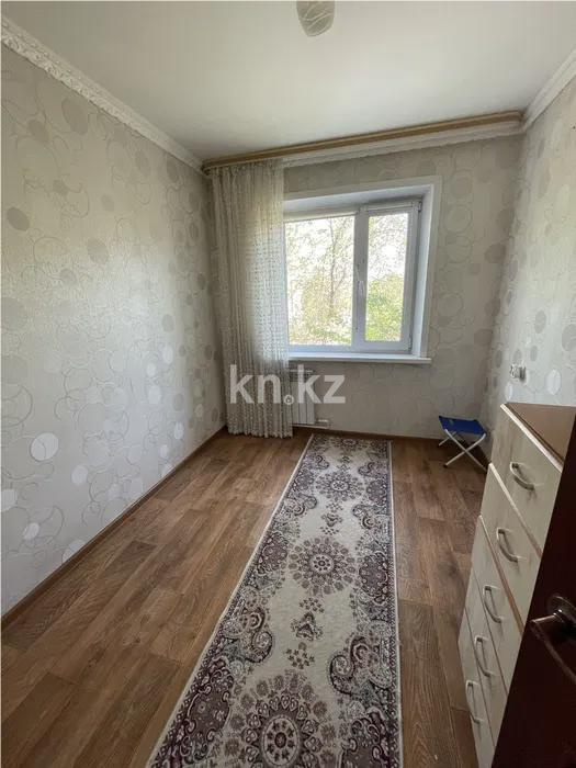 Продажа 4-комнатной квартиры, 62 м², 17 мкр. в Караганде - фото 3