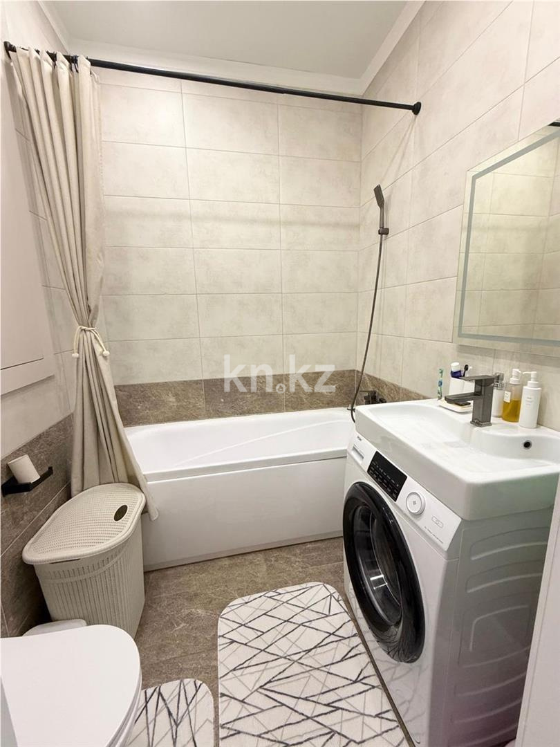 Продажа 2-комнатной квартиры, 67 м², ул. Ашимова в Караганде - фото 8